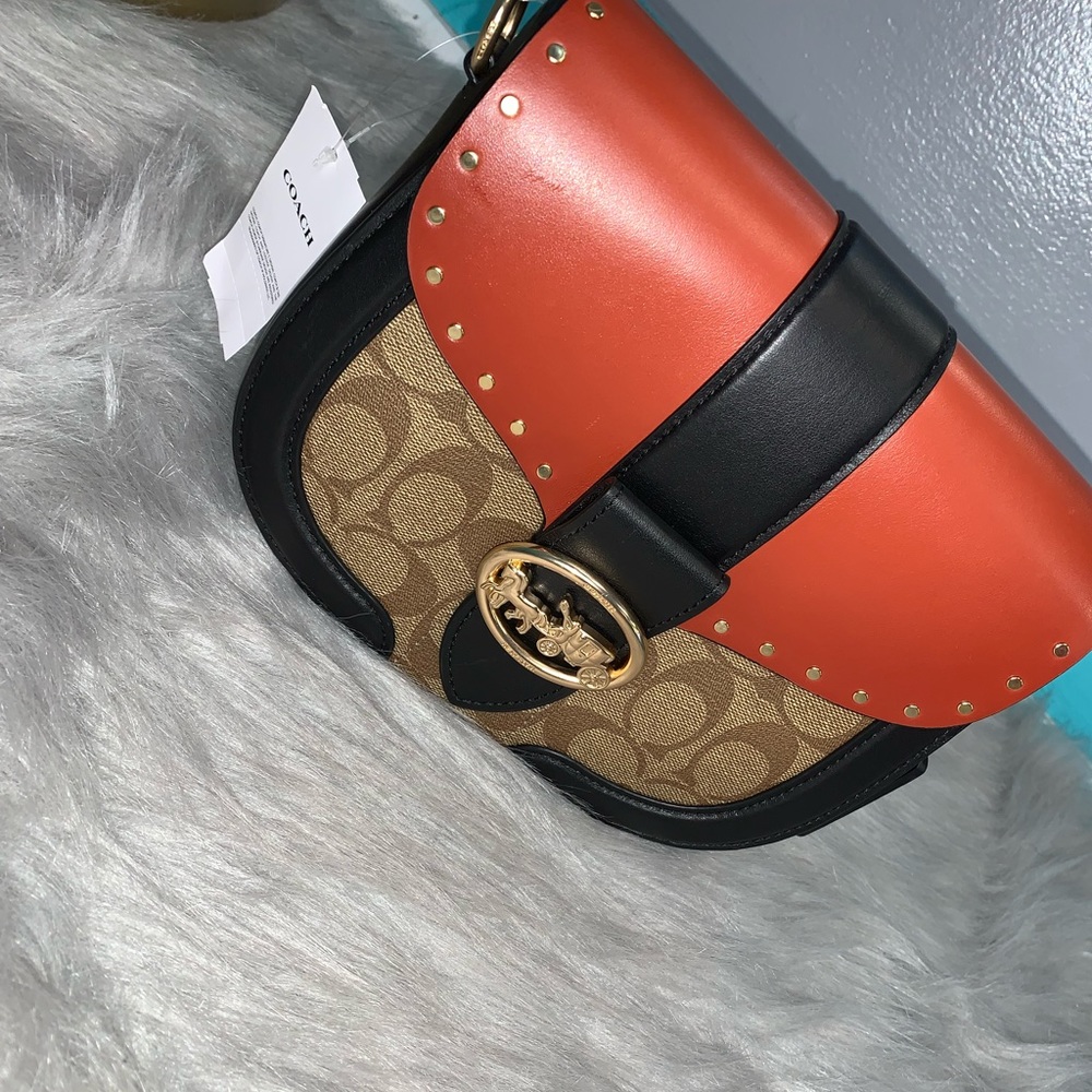 Small coach handbag